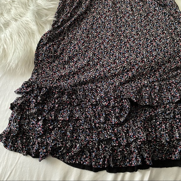 Ditsy Floral • Ruffle Dress - Picture 6 of 10